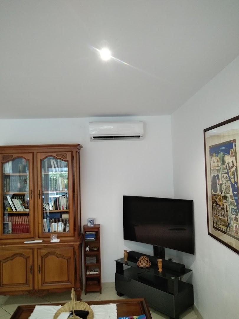 WIN AIR — Photos 9
